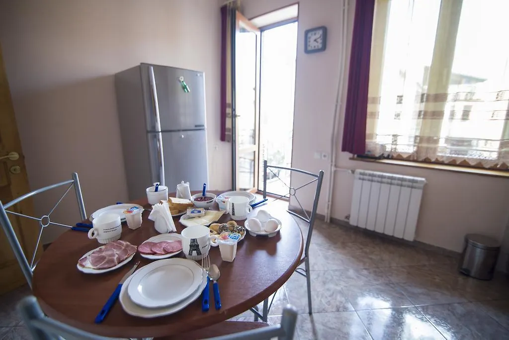 Отель G&G House Тбилиси Гостевой дом